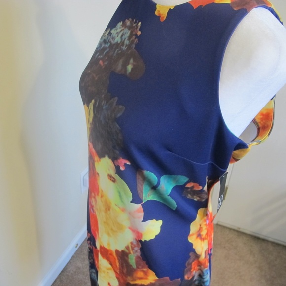 NWT New York & Company Women's Blue Floral Stretch Fit Sleeveless Dress Size M - Picture 2 of 6